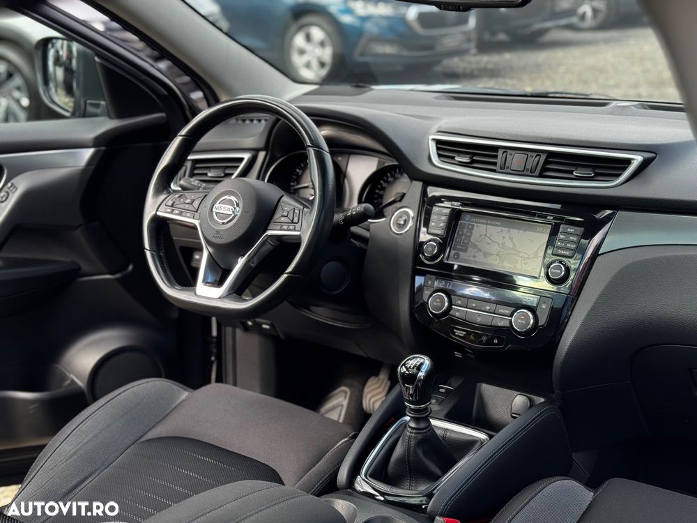 Nissan Qashqai 1.6 DIG-T TEKNA - 6