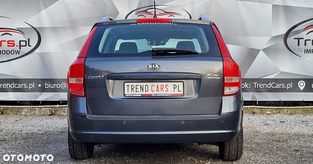 Kia Ceed 1.6 CVVT Dream-Team Edition - 29