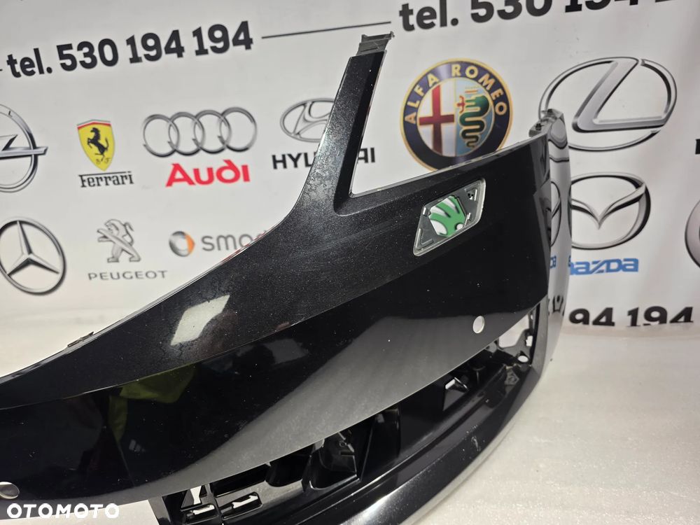 SKODA OCTAVIA 3 III LIFT 16- ZDERZAK PRZEDNI PRZÓD NA 4xPDC + SPRYSKI , KOLOR CZARNY METALIK , NR 5E0807221N , NR AUKCJI NZ1532 - 14