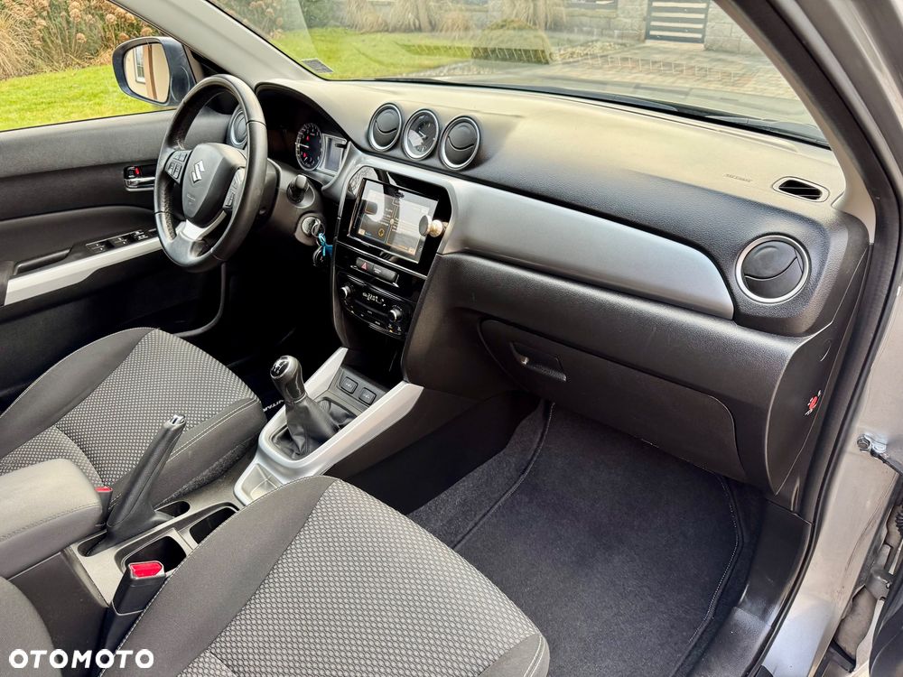 Suzuki Vitara 1.6 (4x2) Comfort+ - 18