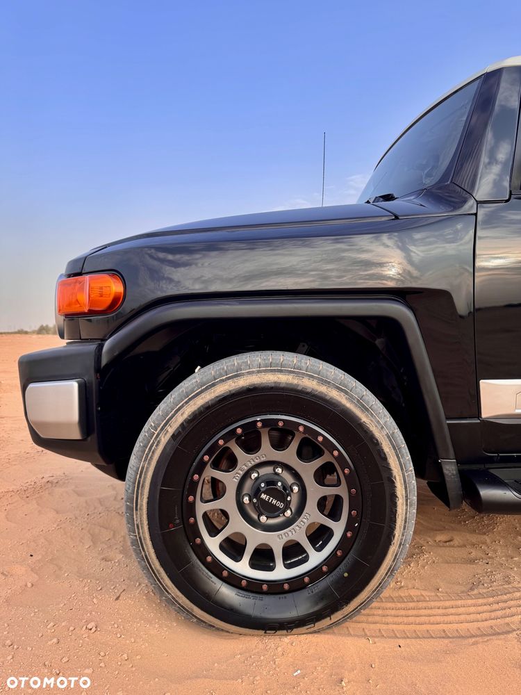 Toyota FJ - 13