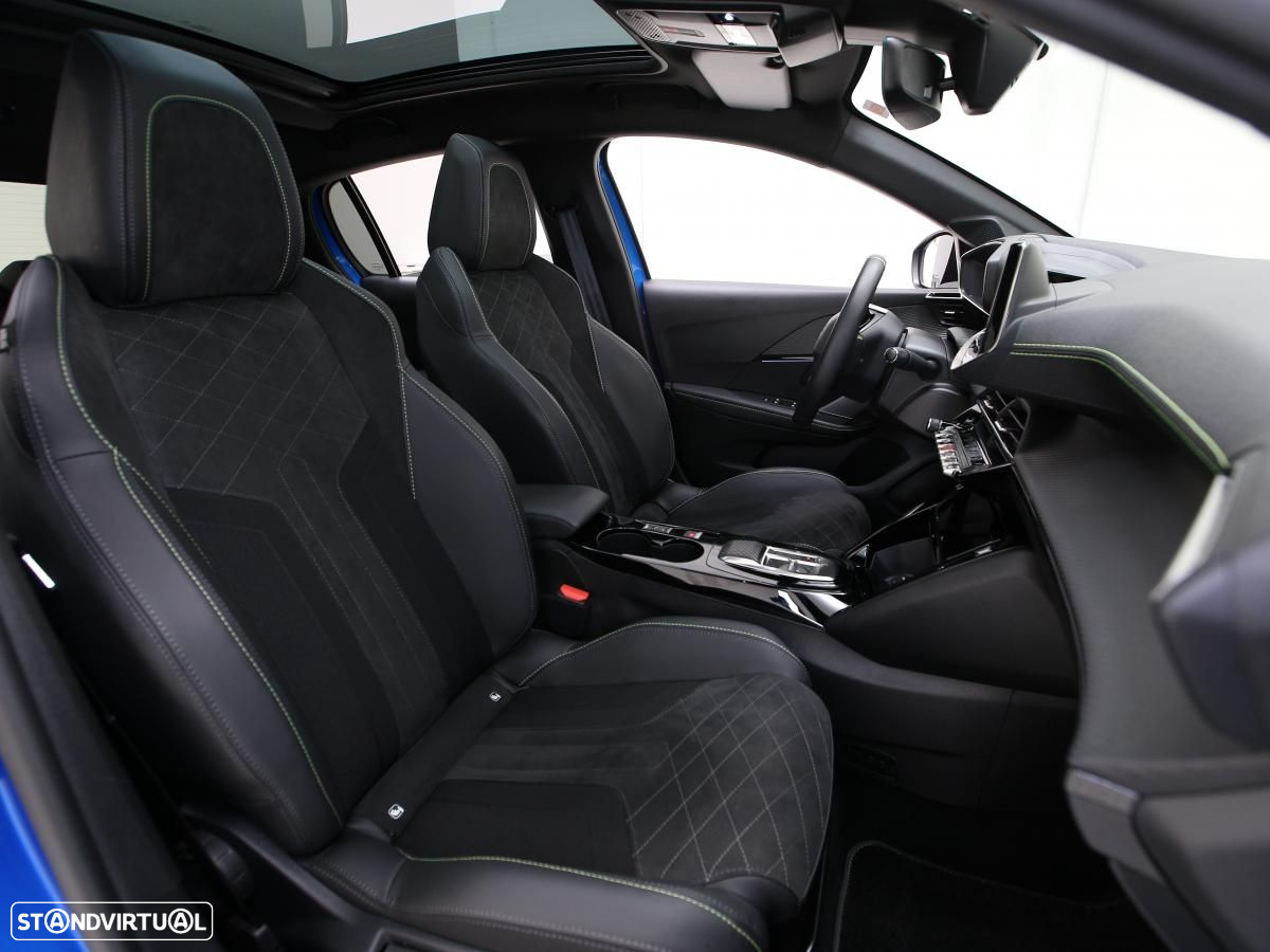 Peugeot e-208 50 kWh GT - 11