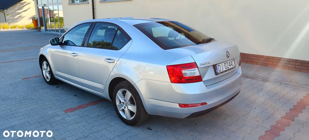 Skoda Octavia 1.6 TDI Ambition - 1