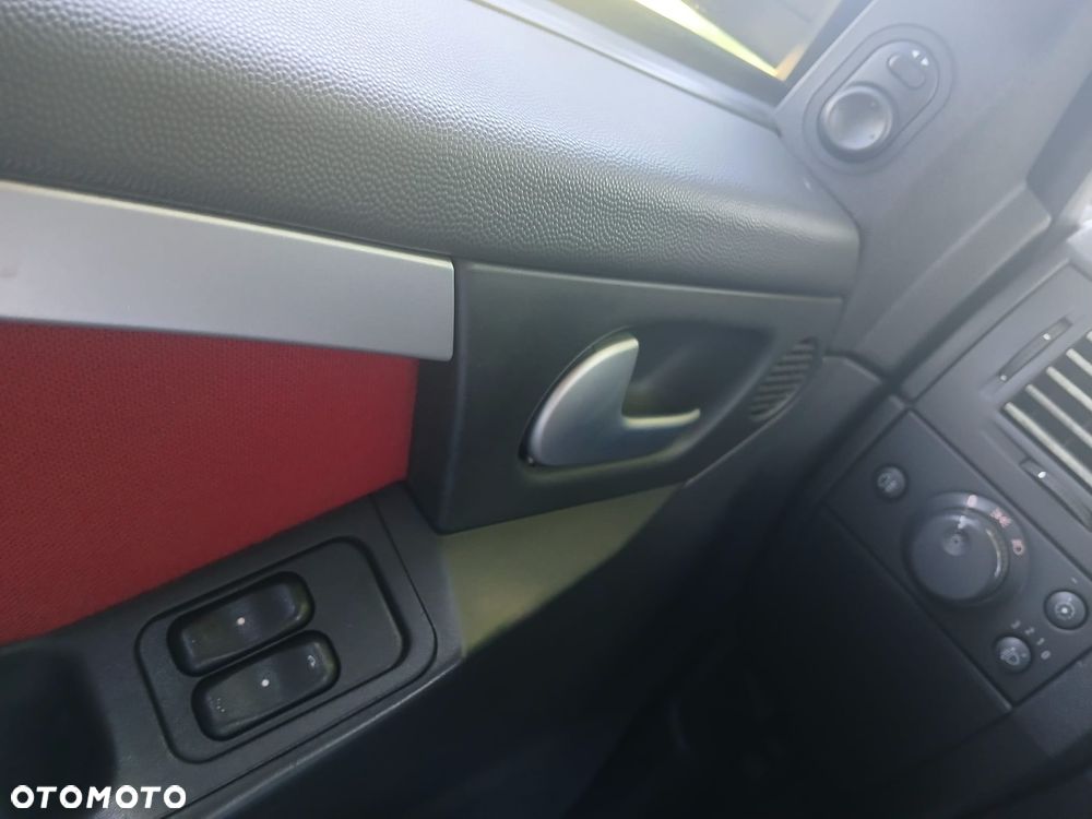 Opel Meriva - 25