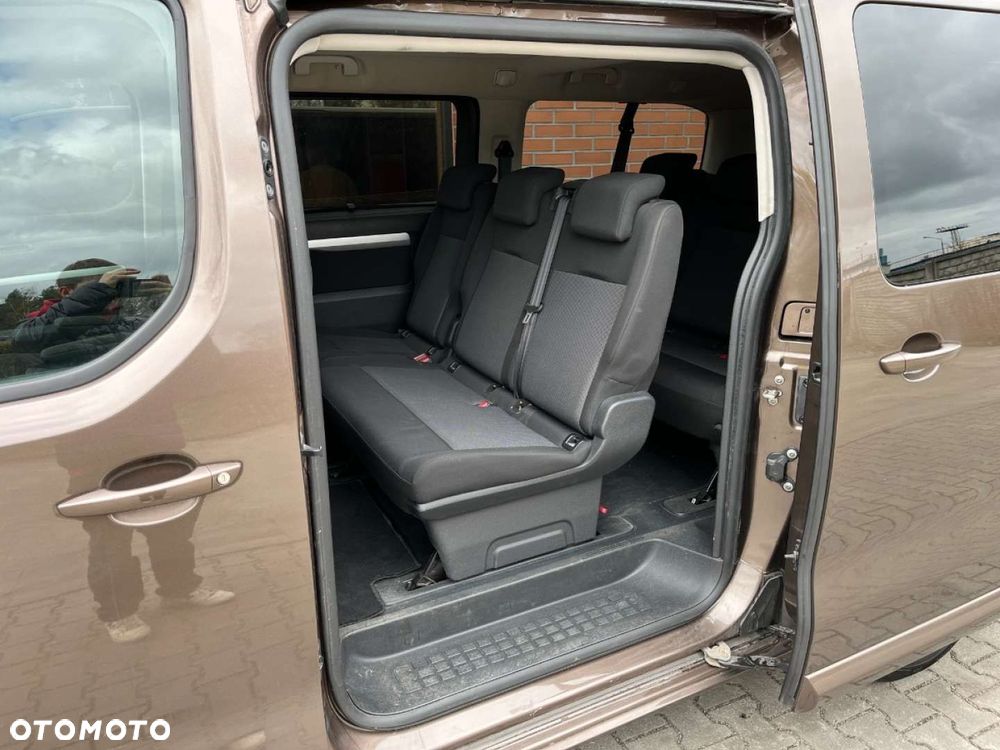 Toyota Proace Verso 2,0-l-D-4D L2 (8-Si.) Autm Club - 20