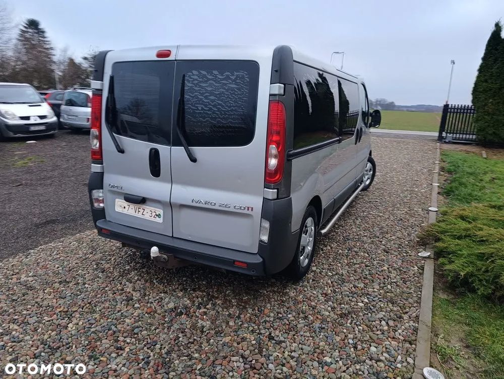 Opel Vivaro - 26