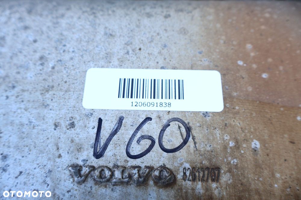 VOLVO V60 II 2.0 T6 RURA TŁUMIK WYDECH 82612707, 32138864 - 9