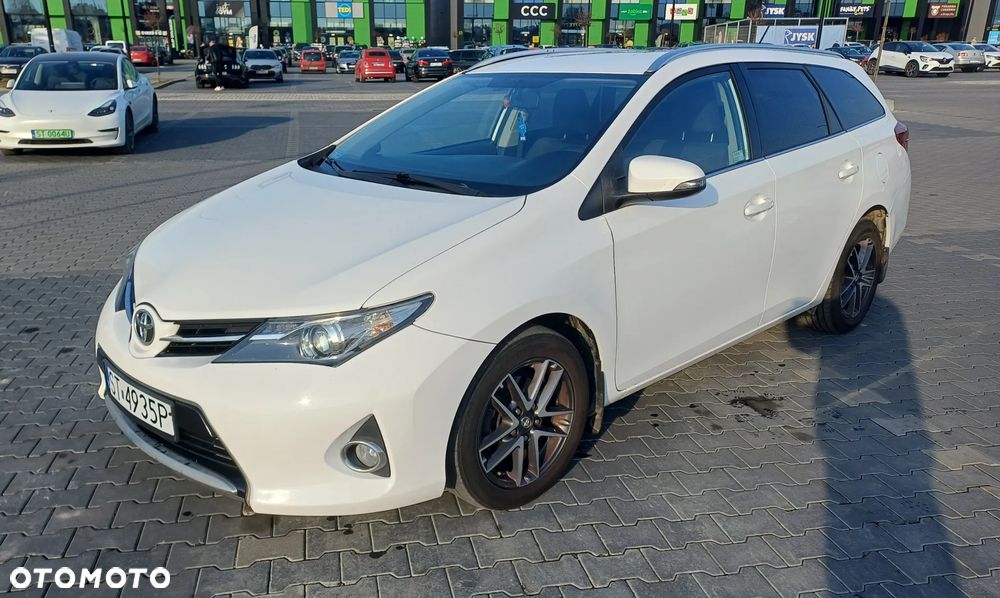 Toyota Auris 1.4 D-4D Comfort - 2