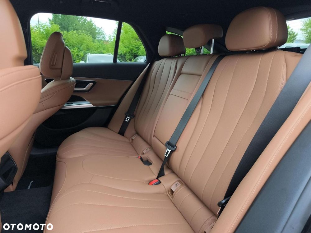 Mercedes-Benz Klasa E - 20