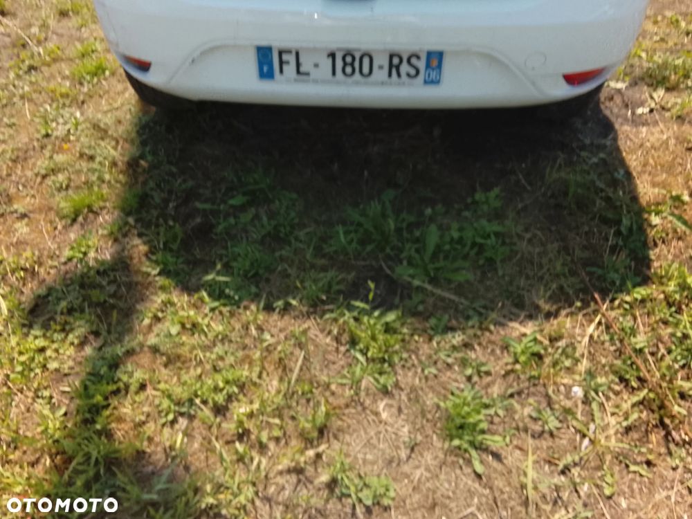 Dacia Sandero - 5