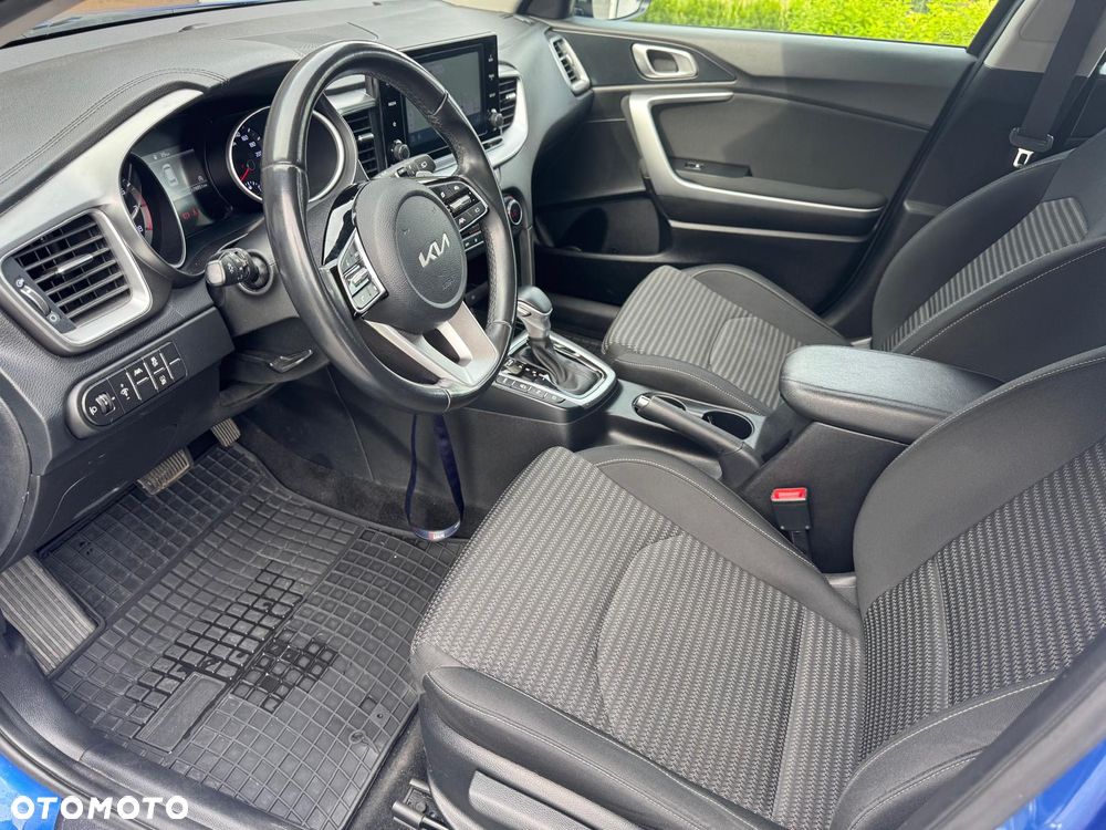 Kia Ceed 1.5 T-GDI L Business Line DCT - 14