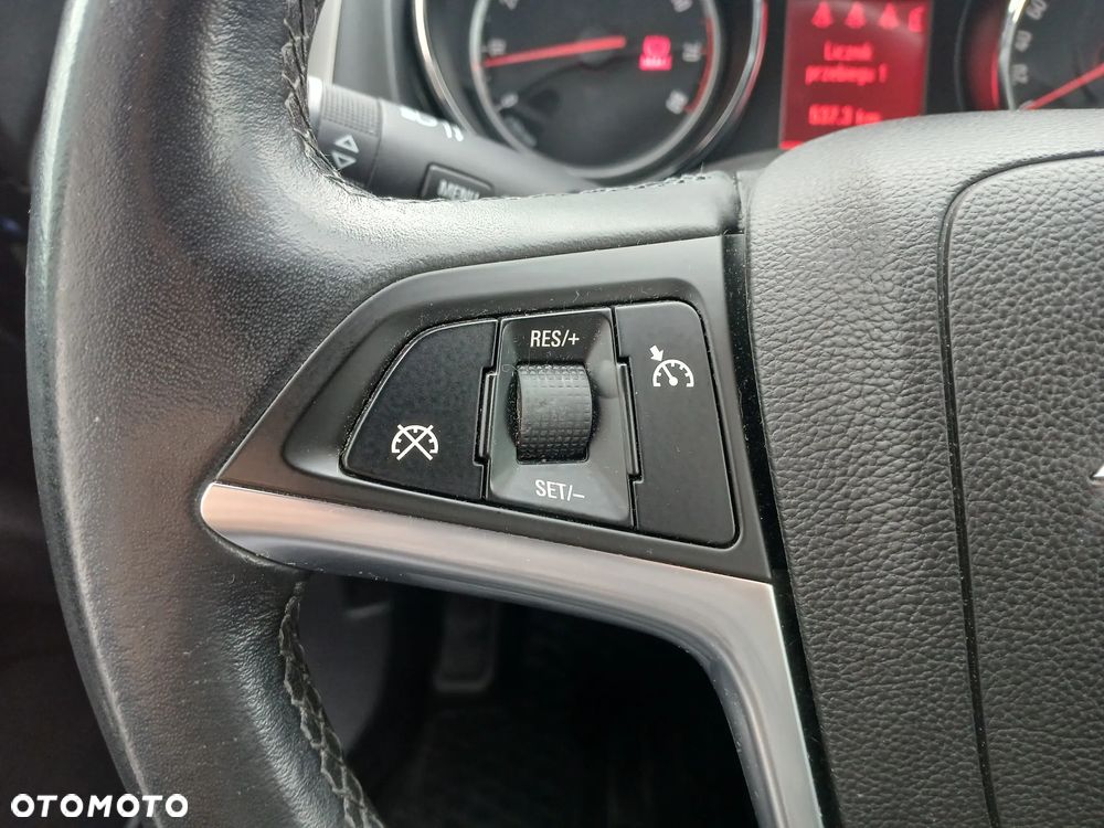 Opel Astra 1.6 Active - 33