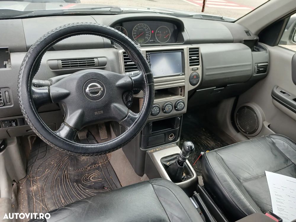 Nissan X-Trail - 4