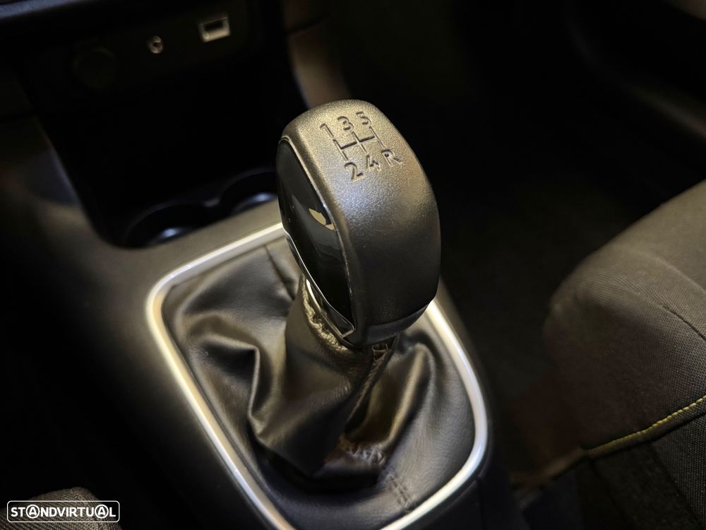 Citroën C3 1.2 PureTech Feel - 11