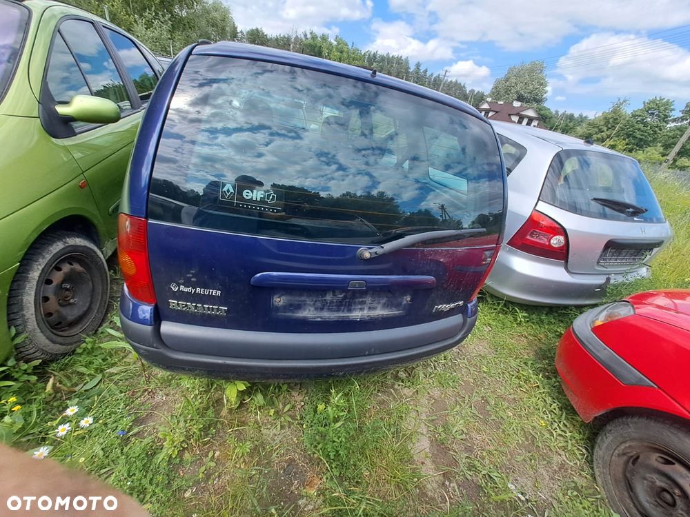 Renault Megane I FL (99-02r.) 1.9 DTI 80KM. Silnik F9Q 744 Skrzynia JB3 972 . Cały na części. GWARANCJA !!! Przód Tył Zestaw Komplet Drzwi Klapa Zderzak Błotnik Maska Grill Atrapa Szyba Pas Lampa Lusterko Boczki Fotel Kanapa Kokpit Deska Rozdzielcza Przełącznik Włącznik Sterownik Przewody Wiązka Instalacja Moduł Komputer Czujnik Listwa Pompa Alternator Wtryski Głowica Rozrusznik Kompresor Sprzęgło Dwumas Silnik Skrzynia ABS Klimatyzacji Paliwa Wspomagania Kolektor Turbina Przepustnica Zawór Chłodnica Koło Hak Belka Sanki Zawieszenie Mcpherson Półoś Amortyzator Wydech Tłumik Zacisk Most - 3