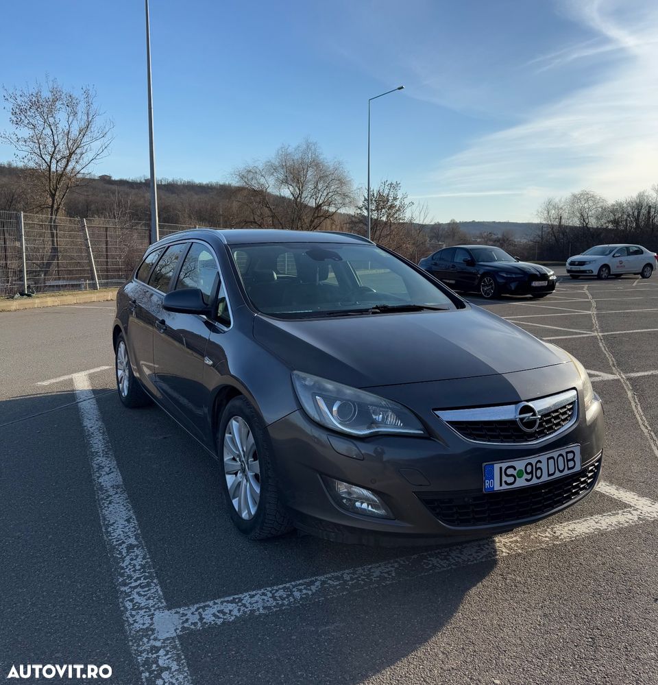 Opel Astra 1.7 CDTI DPF ecoFLEX Start/Stop Active - 1