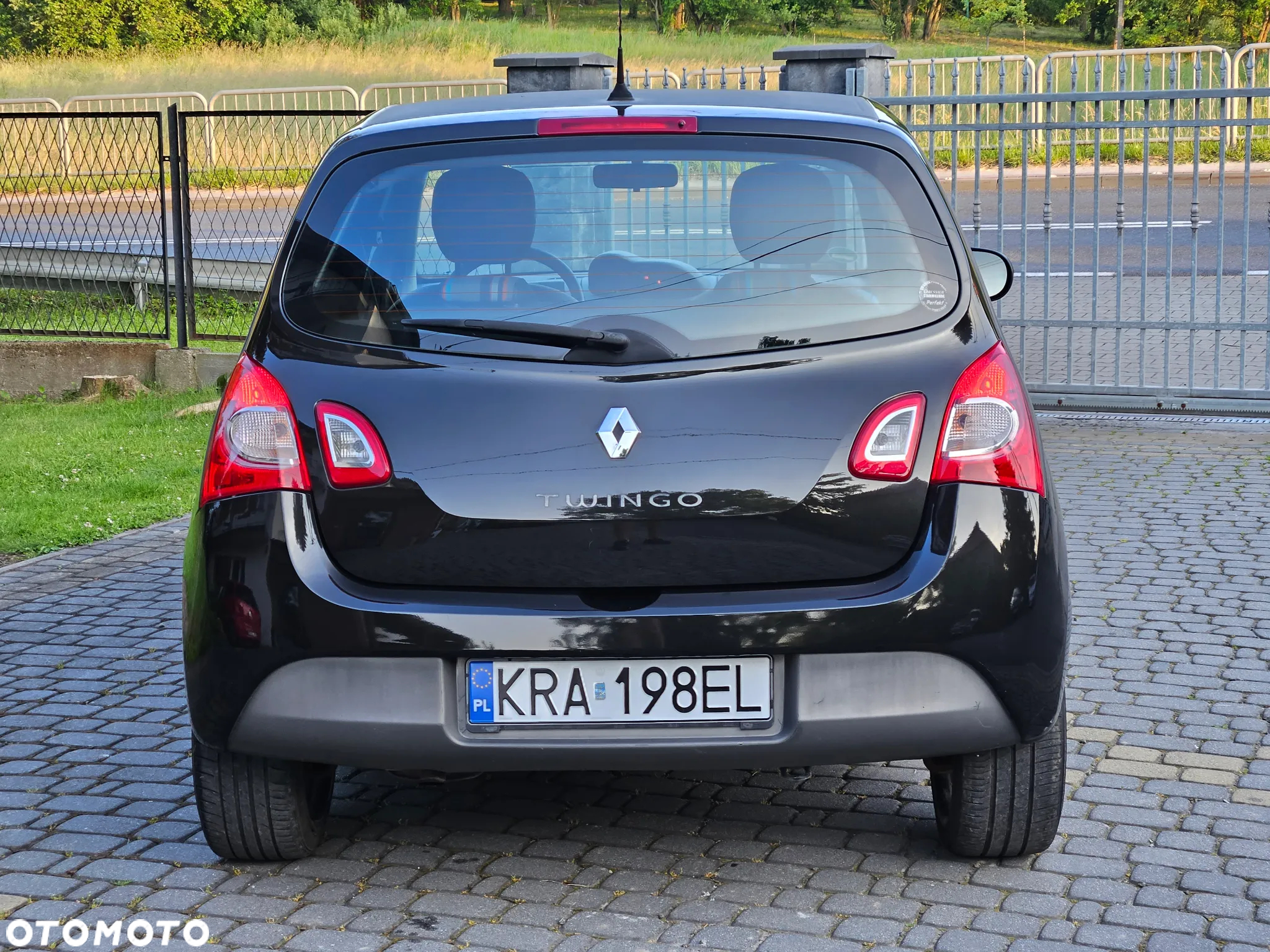 Renault Twingo 1.2 LEV 16V 75 Dynamique - 4