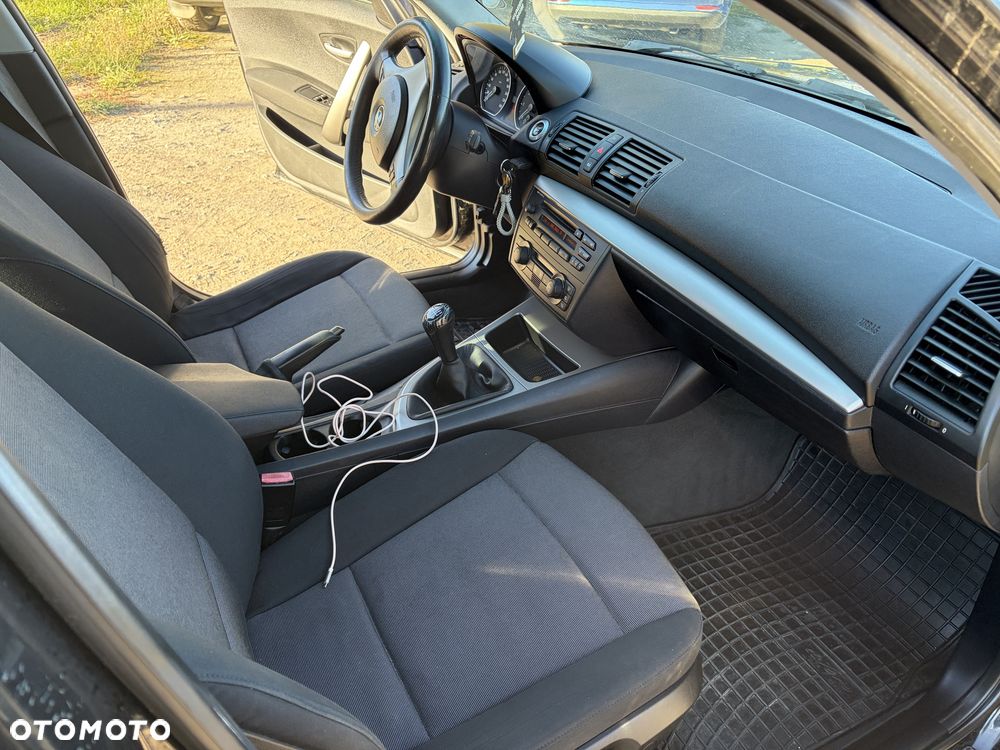 BMW Seria 1 - 8
