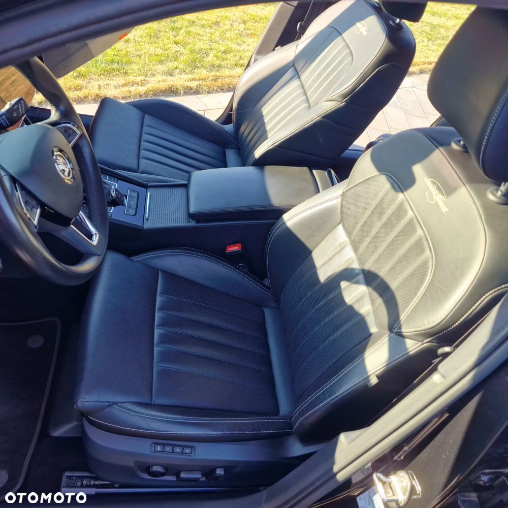 Skoda Superb 2.0 TDI SCR L&K DSG - 11