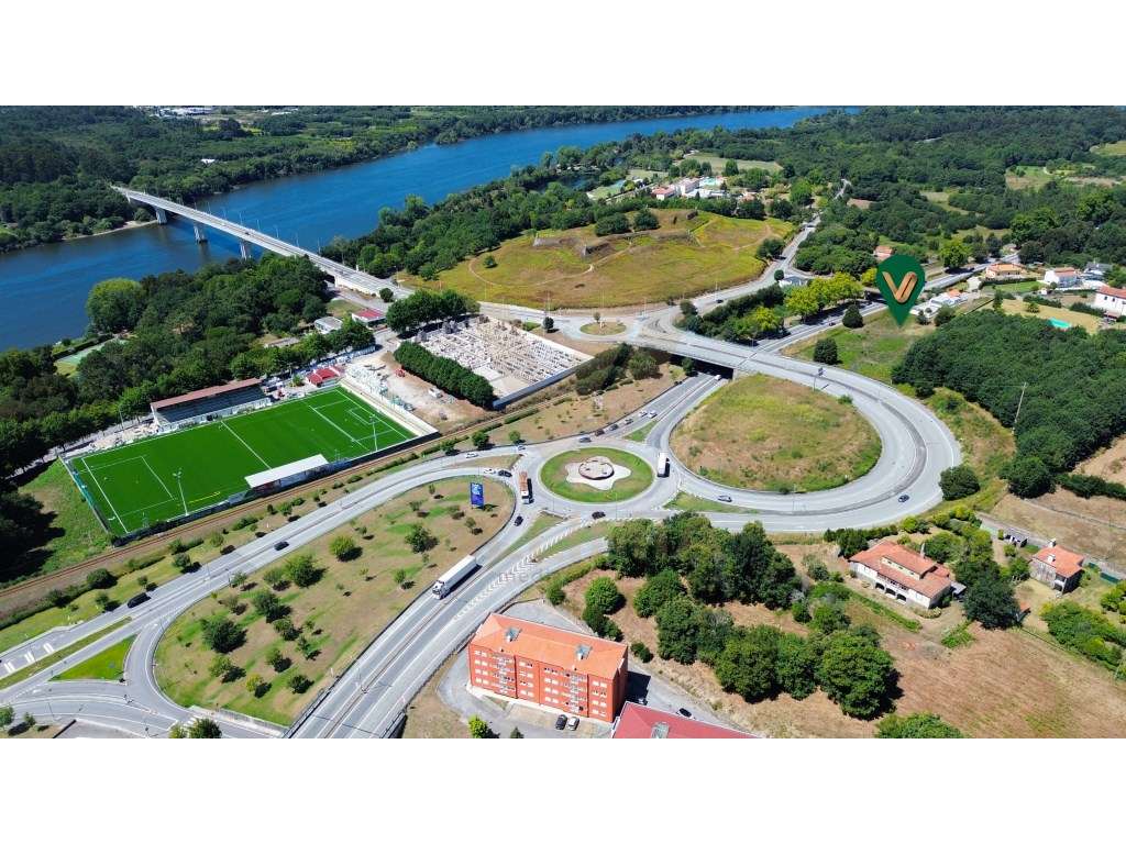 Terreno c/ Projeto Aprovado para Hotel 4 Estrelas | Vila Nova de Ce... - Grande imagem: 3/14