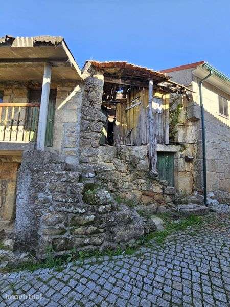 Casa para recuperar em Abraveses - Grande imagem: 4/7