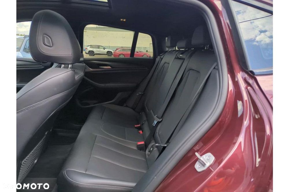BMW X4 - 7