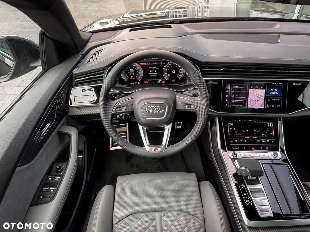 Audi Q8 - 25