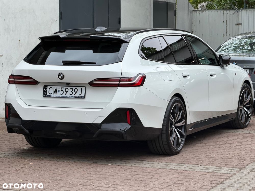 BMW Seria 5 520d xDrive - 6
