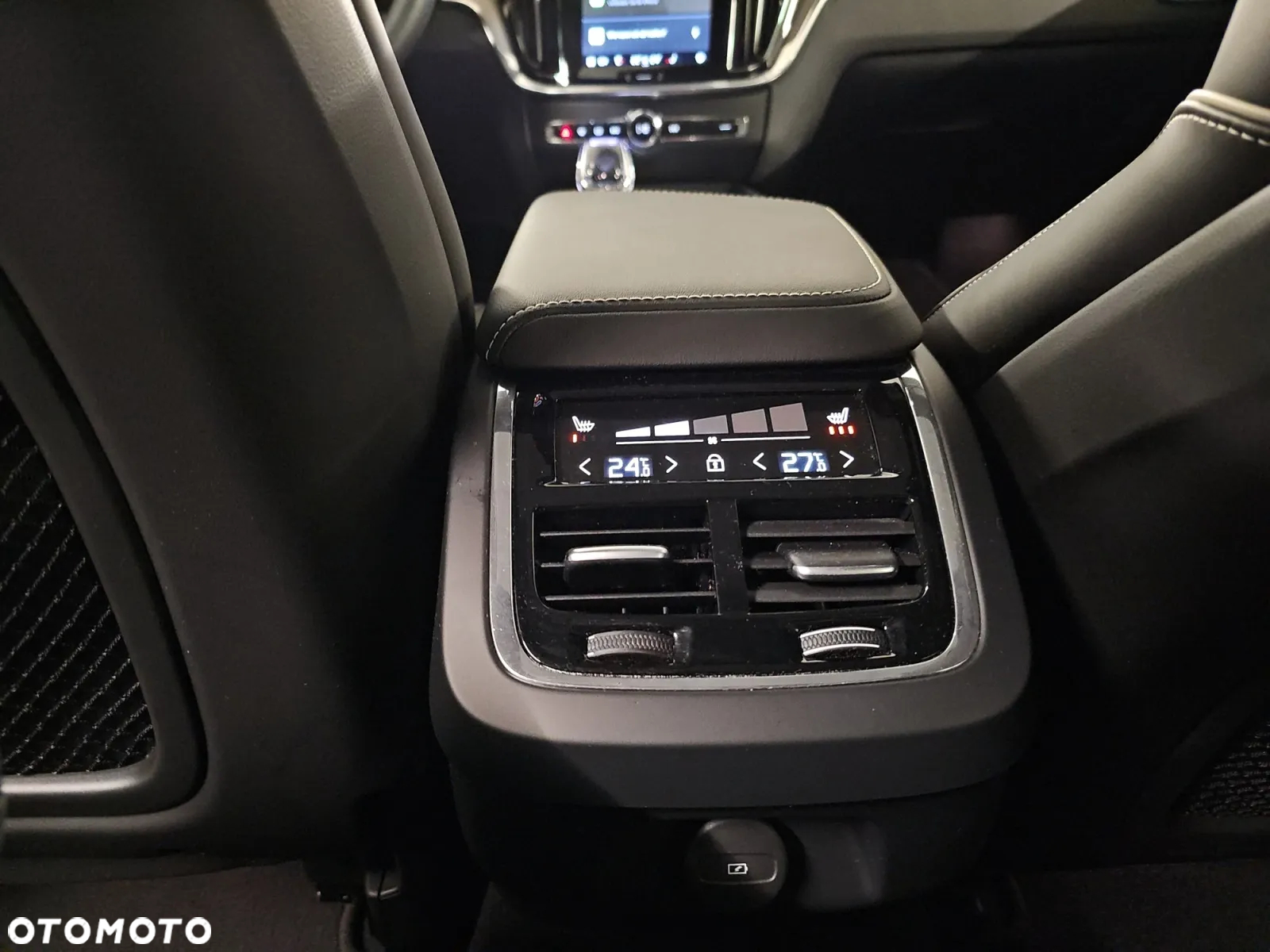 Volvo S60 B5 B AWD Ultimate Dark - 16