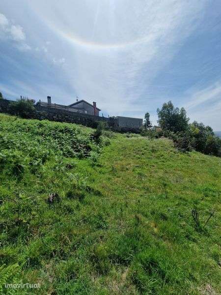 Terreno em zona de construção - Grande imagem: 4/7