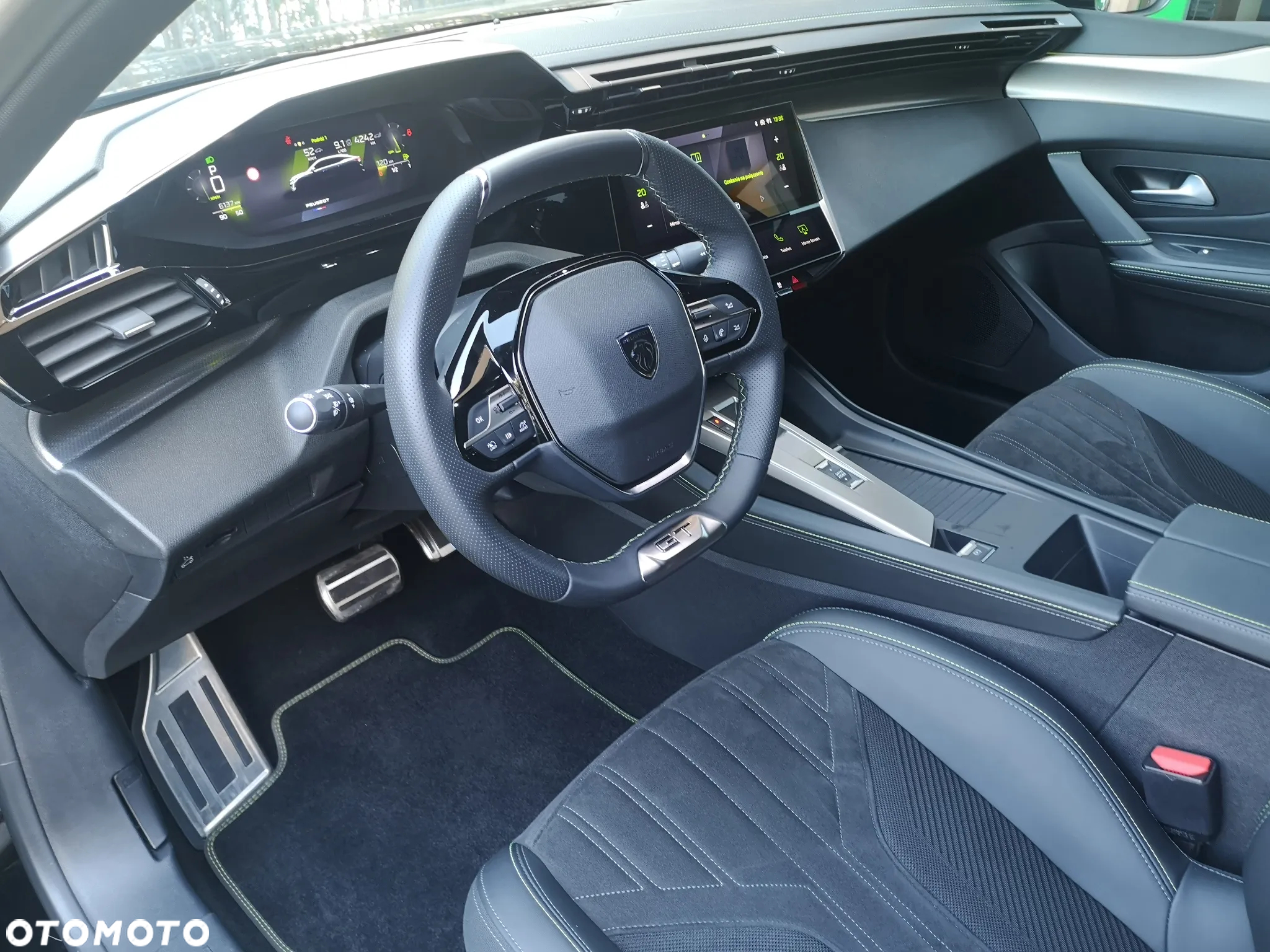 Peugeot 408 1.2 PureTech Allure S&S EAT8 - 11
