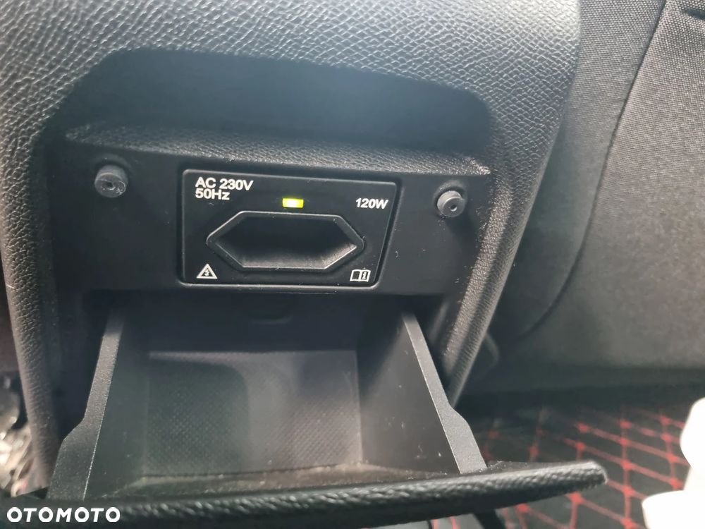Peugeot 308 - 18