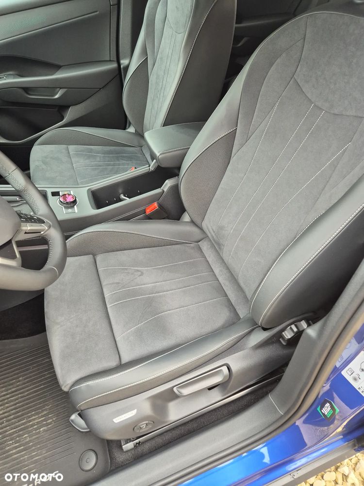 Volkswagen T-Roc 1.5 eTSI Style DSG - 13