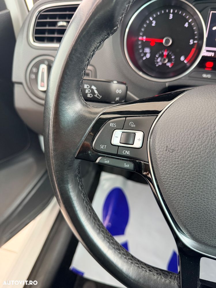 Volkswagen Polo 1.4 TDI Blue Motion - 26