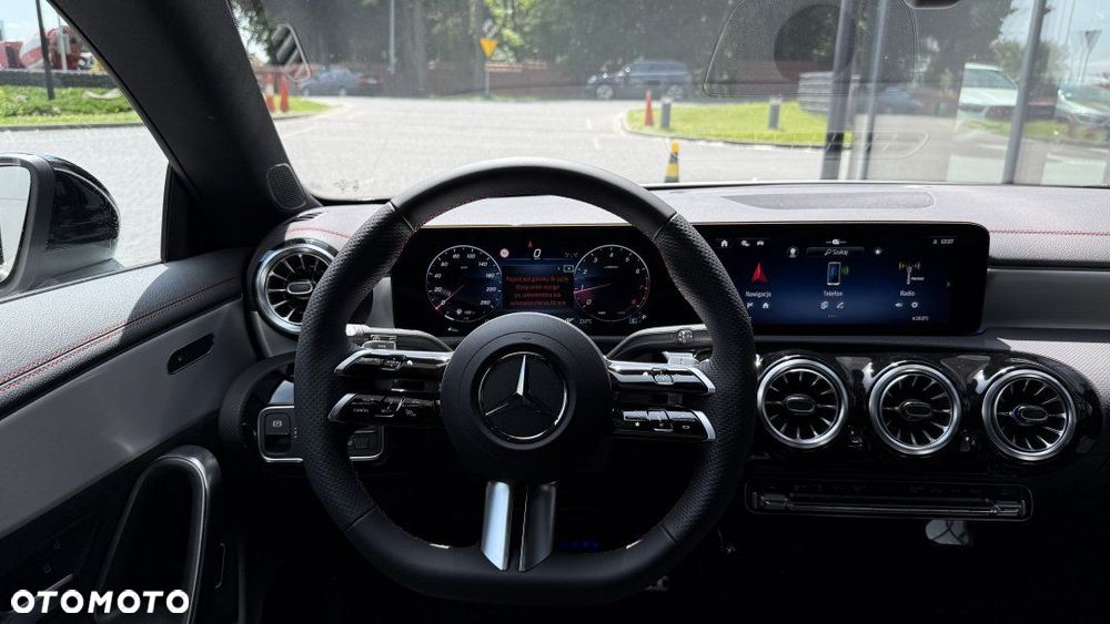 Mercedes-Benz CLA 200 AMG Line 7G-DCT - 7