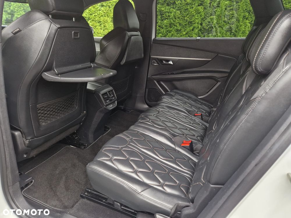 Peugeot 5008 - 23