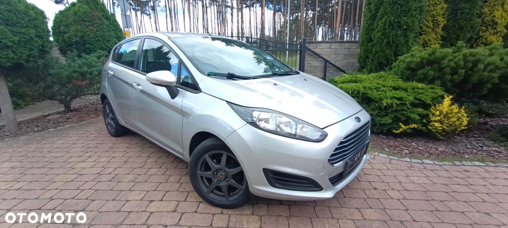 Ford Fiesta 1.25 Champions Edition - 22