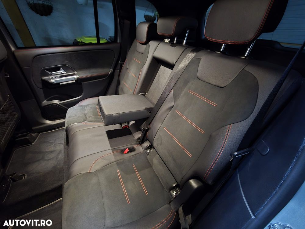 Mercedes-Benz GLB 180 7G-DCT - 10