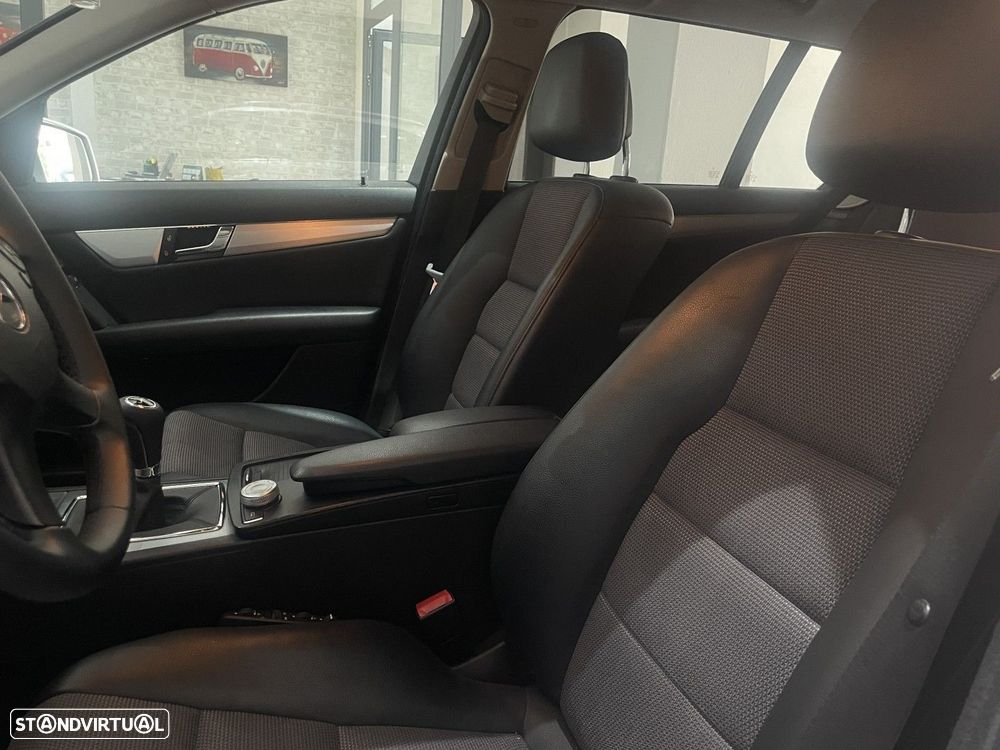 Mercedes-Benz C 220 CDi Avantgarde BlueEfficiency - 25