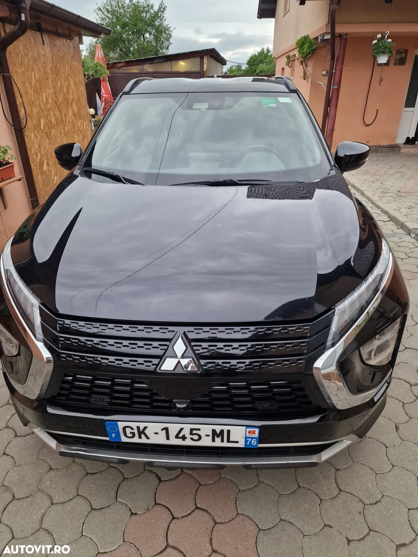 Mitsubishi Eclipse-Cross - 10