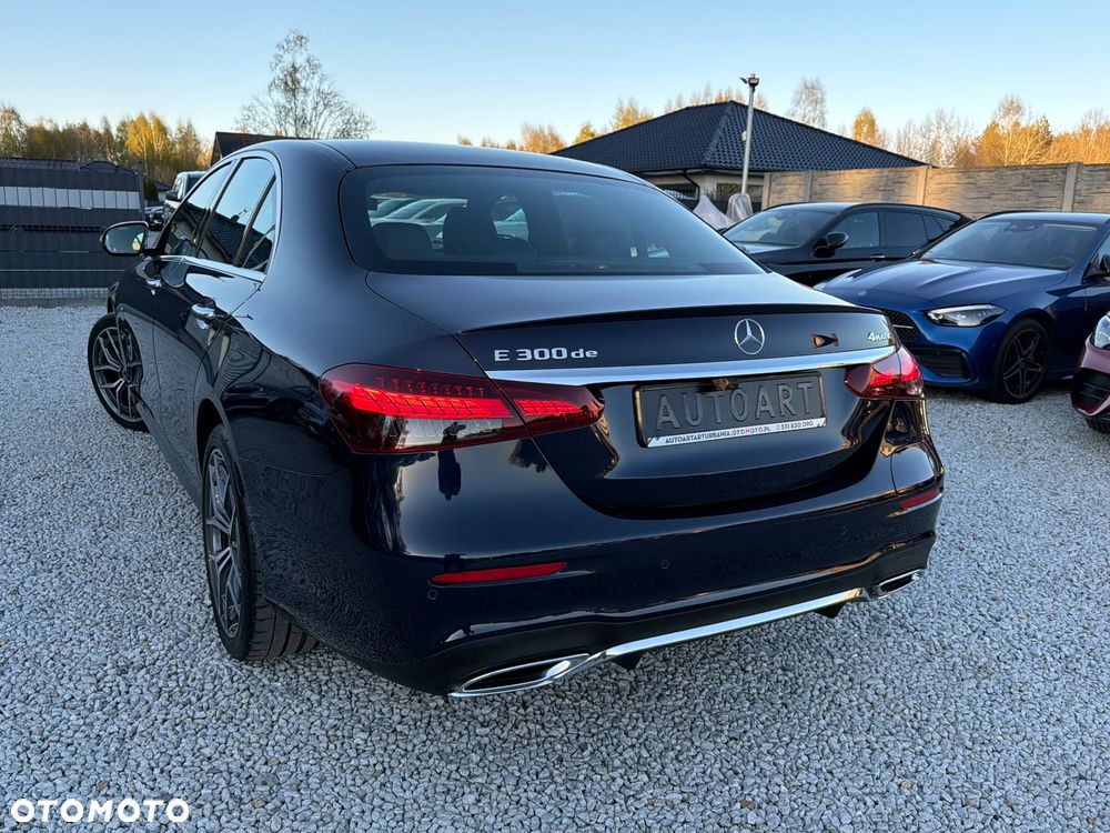 Mercedes-Benz Klasa E 300 de PHEV 4-Matic AMG 9G-Tronic - 14