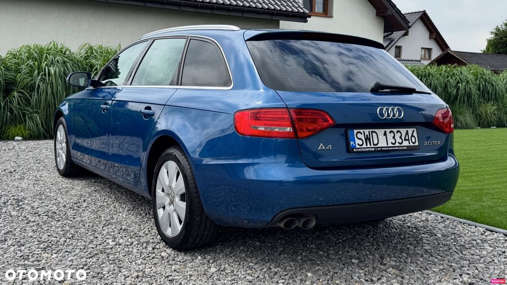 Audi A4 Avant 2.0 TDI DPF Ambiente - 22