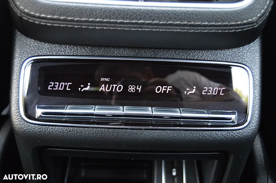 Mercedes-Benz GLE Coupe 400 d 4Matic 9G-TRONIC AMG Line - 35