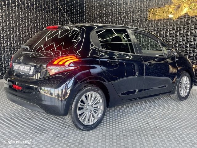 Peugeot 208 1.6 BlueHDi Style - 23