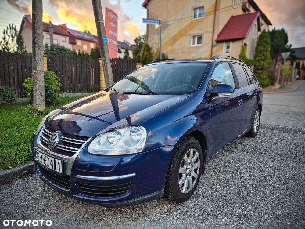 Volkswagen Golf - 3