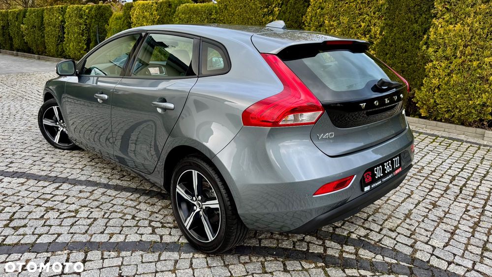 Volvo V40 D2 Kinetic - 11