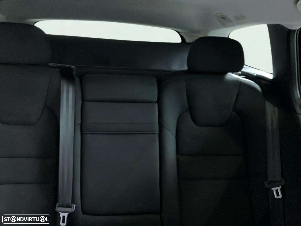 Volvo V60 2.0 T6 AWD TE R-Design - 15