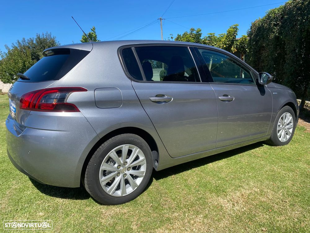 Peugeot 308 1.5 BlueHDi Style - 11