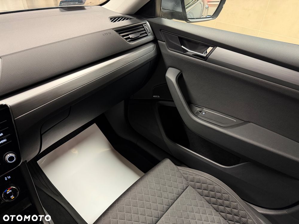 Skoda Superb 1.8 TSI Style DSG - 25