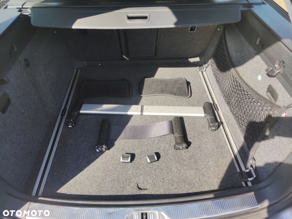 Skoda Superb 2.0 TDI Elegance - 17